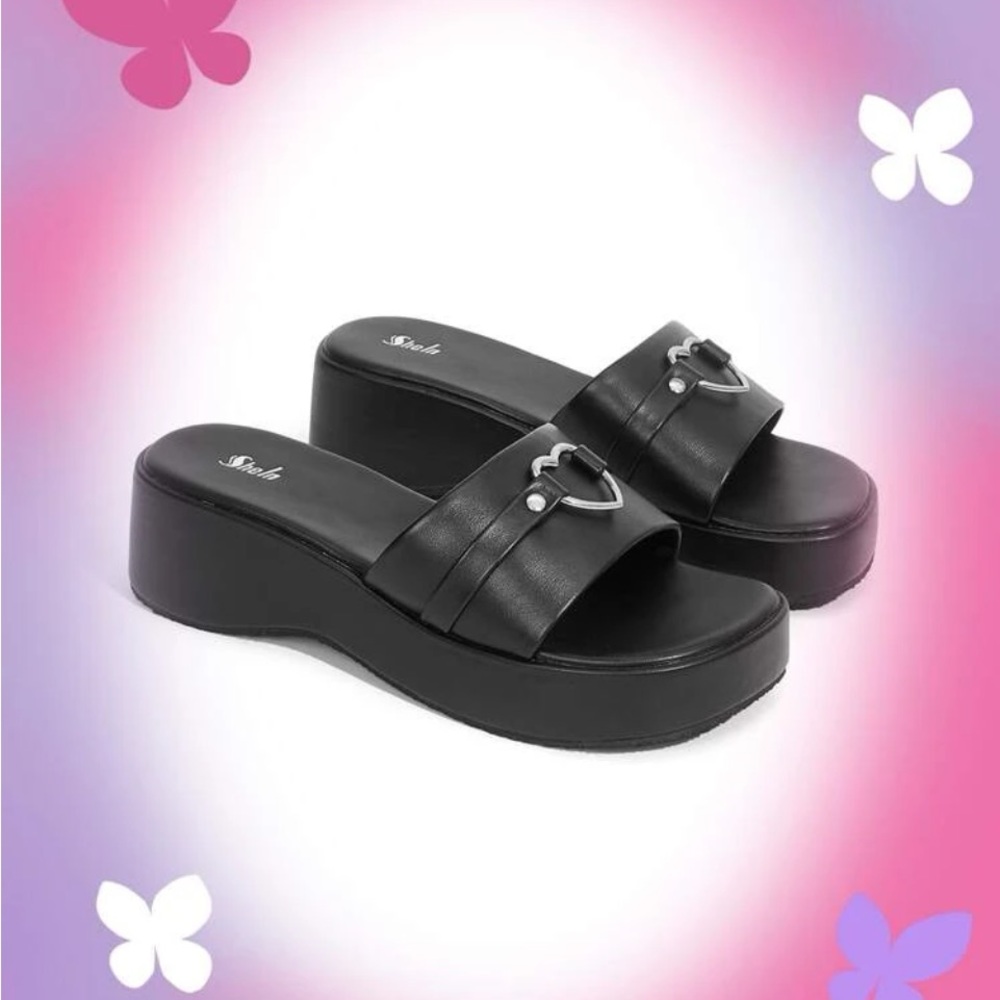 Heart-ring & Studded Decor Wedge Slide Sandals